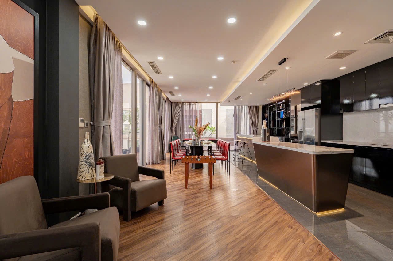 Cho thuê Căn hộ chung cư Quận 4, Hồ Chí Minh, Diện tích 288m², Giá Thương lượng 10