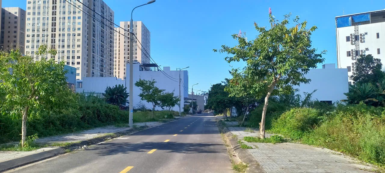 BÁN LÔ ĐẤT TRUNG LẬP 5 – BÀU TRÀM, GIÁ RẺ 30% – CHỈ 3,X TỶ 4