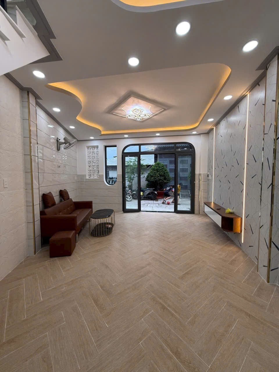 Bán nhà hẻm đường số 9, Bình Hưng Hòa dt 43,5m2 , 1 lầu, 2pn,3wc giá 3,68 tỷ 9