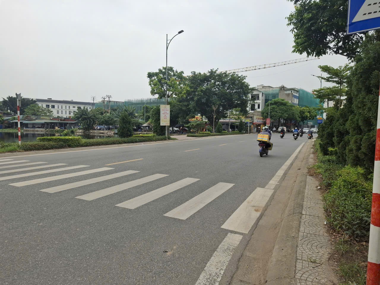 BÁN NHÀ 55M² TRUNG TÂM THẠCH BÀN – CỔ LINH  GIÁ NHỈNH 14 TỶ