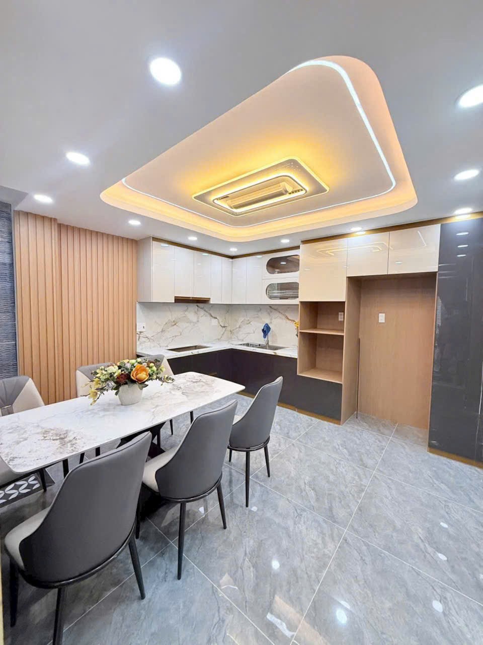 Bán nhà hẻm đường số 5 , Bình Hưng Hòa dt 48m2, 3 lầu ,4pn, 5wc giá 7,6 tỷ 5
