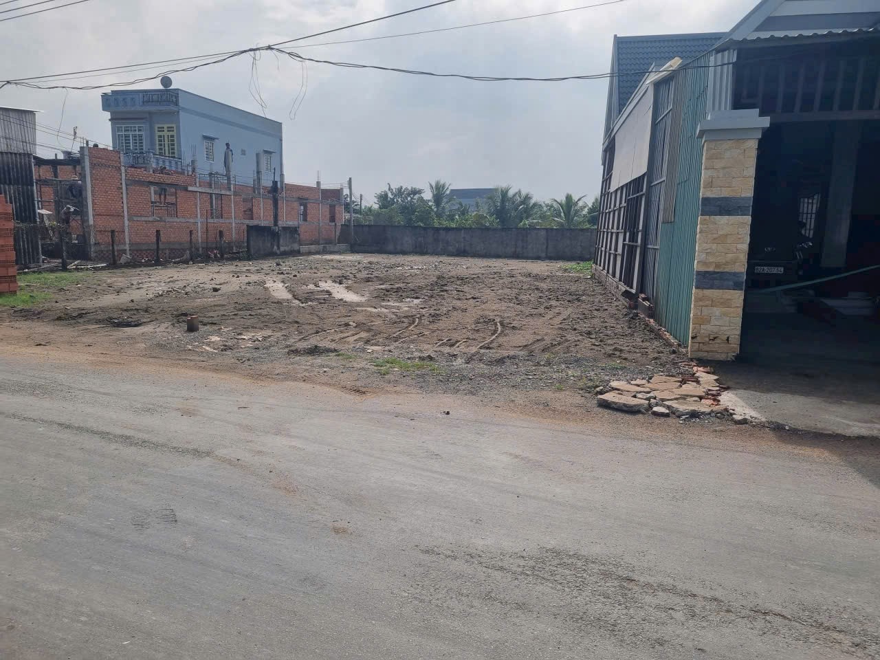 Bán 3 lô thổ cư liền kề mt đường liên xã Phước Vân - Long Khê , xã Long Khê, Cần Đước 2