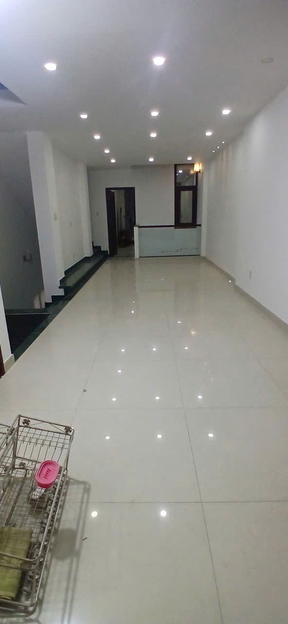 Cho thuê Nhà mặt tiền Phường Phước Long B, Quận 9, Diện tích 125m², Giá 45 Triệu/tháng 8
