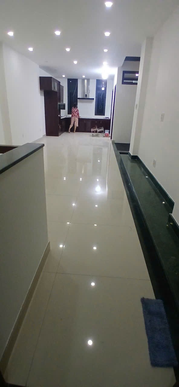 Cho thuê Nhà mặt tiền Phường Phước Long B, Quận 9, Diện tích 125m², Giá 45 Triệu/tháng 9
