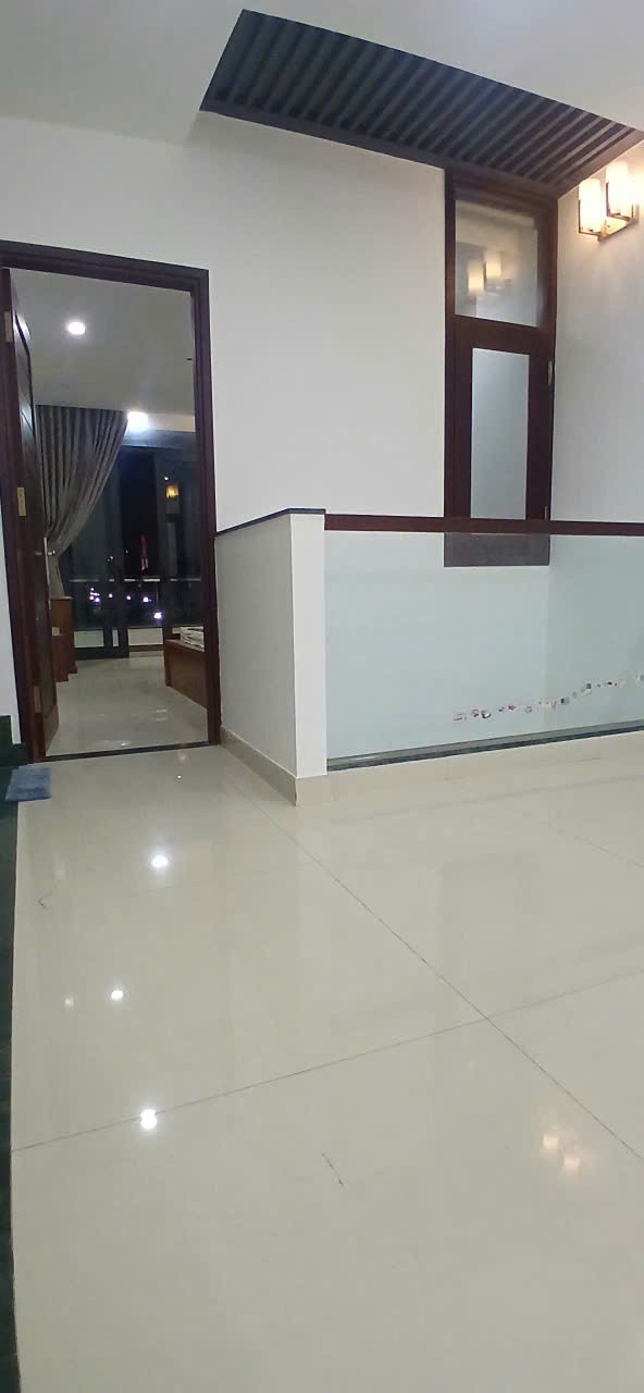 Cho thuê Nhà mặt tiền Phường Phước Long B, Quận 9, Diện tích 125m², Giá 45 Triệu/tháng 4