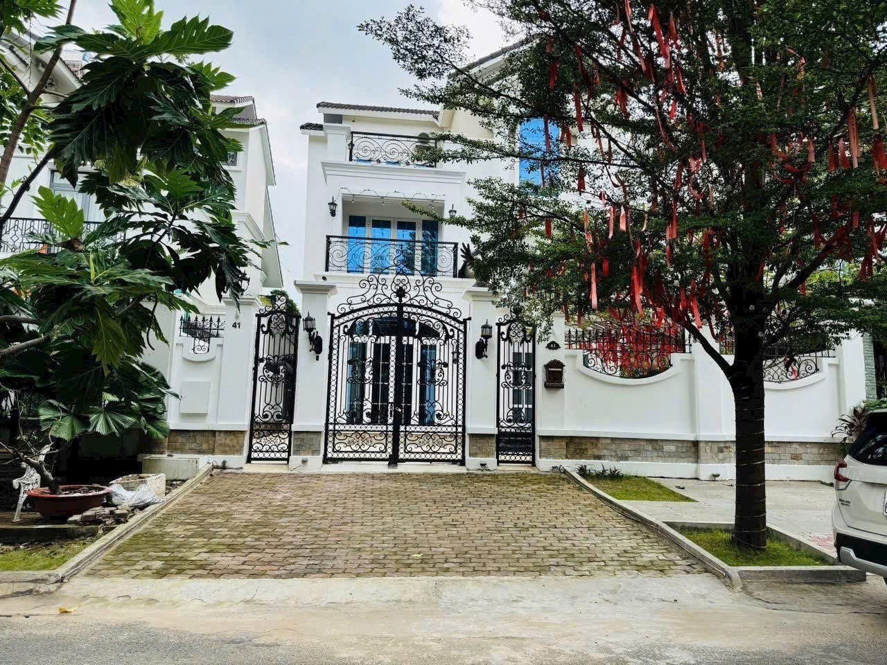 Cần bán Biệt thự Phường Phú Mỹ, Quận 7, Diện tích 264m², Giá 40 Tỷ 2
