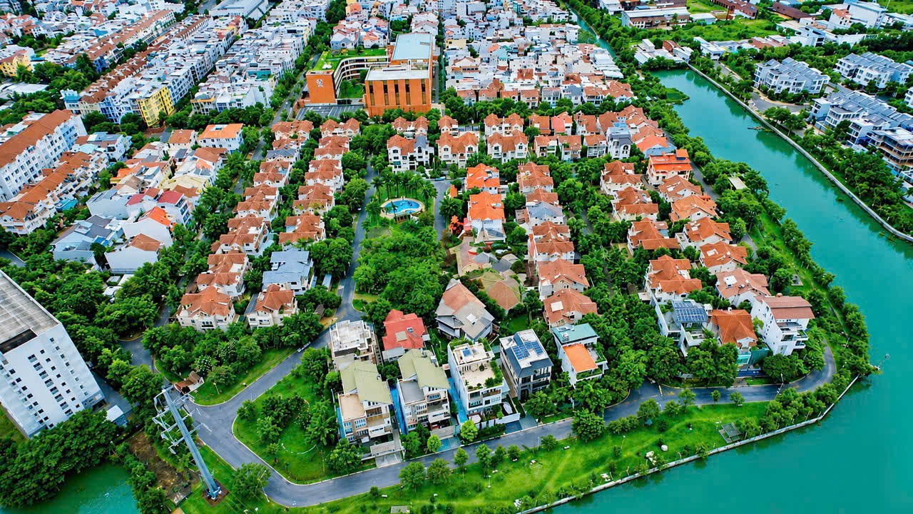Cho thuê Nhà mặt tiền Quận 7, Hồ Chí Minh, Diện tích 120m², Giá 050 Triệu/tháng 8