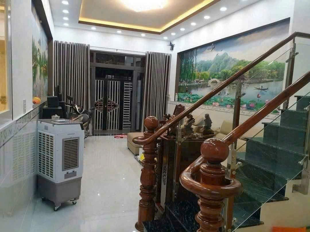 Bán nhà kdc Thắng lợi Centra Hill dt 62m2 , 2 lầu ,3pn,3wc, sân thượng , hướng Tây Bắc giá 3,2 tỷ 2