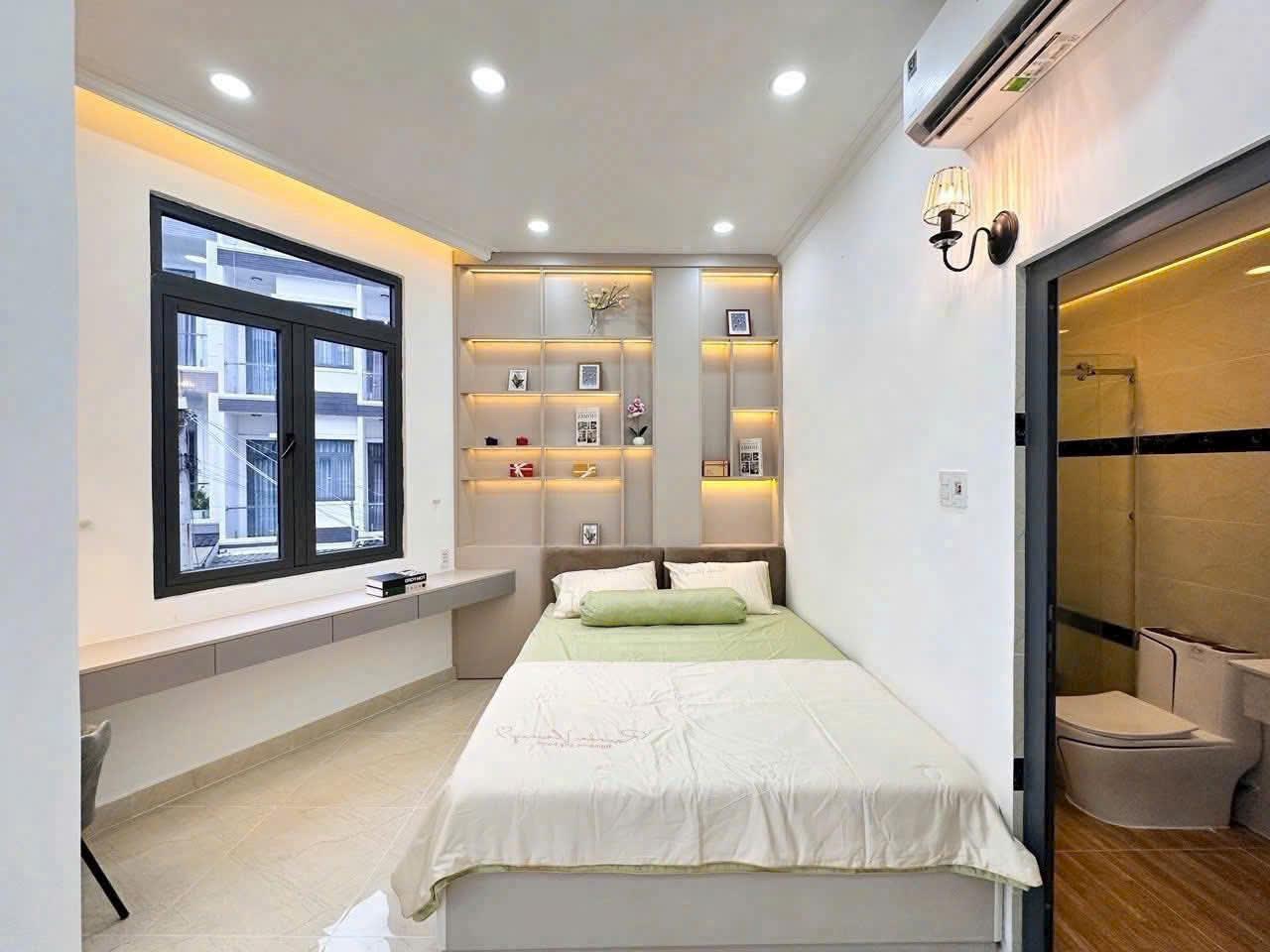 NHÀ GÓC 2 MẶT THOÁNG, HẺM XE HƠI HUỲNH TẤN PHÁT, 7.5X12M, CHỈ HƠN 8 TỶ 3
