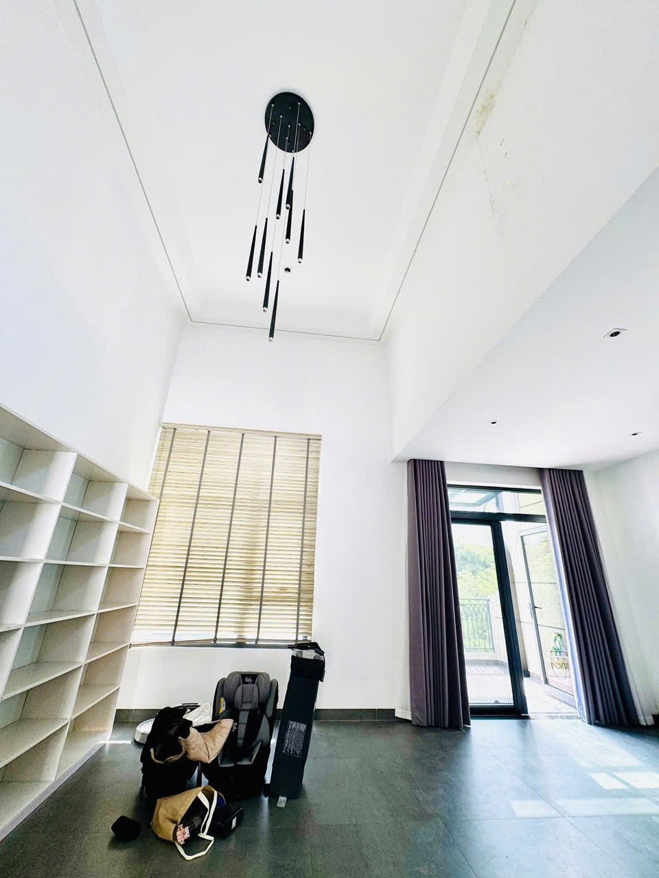 Cần bán Nhà mặt tiền Phường Phú Hữu, Quận 9, Diện tích 102m², Giá 18.5 Tỷ 13