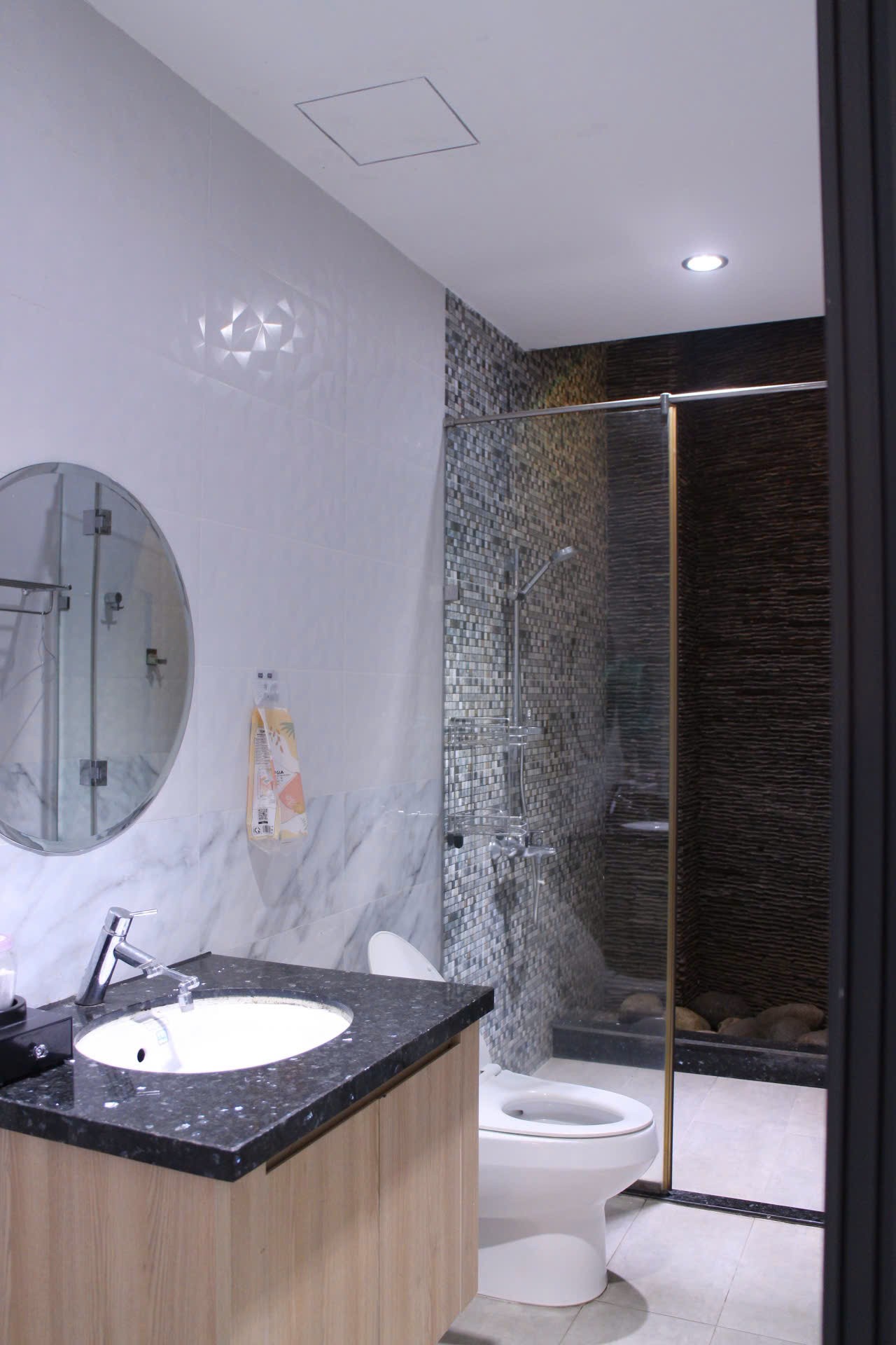 Cho thuê Nhà mặt tiền Phường Long Trường, Quận 9, Diện tích 2000m², Giá 130 Triệu/tháng 2