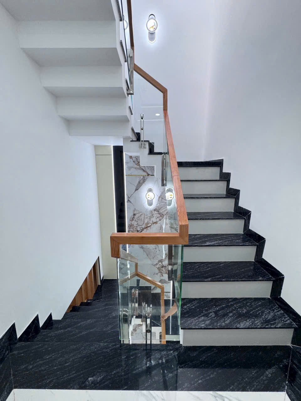 Bán nhà hẻm đường số 3, Bình Hưng Hòa dt 52m2 , 3 lầu 4pn,5wc giá 6,35 tỷ 11