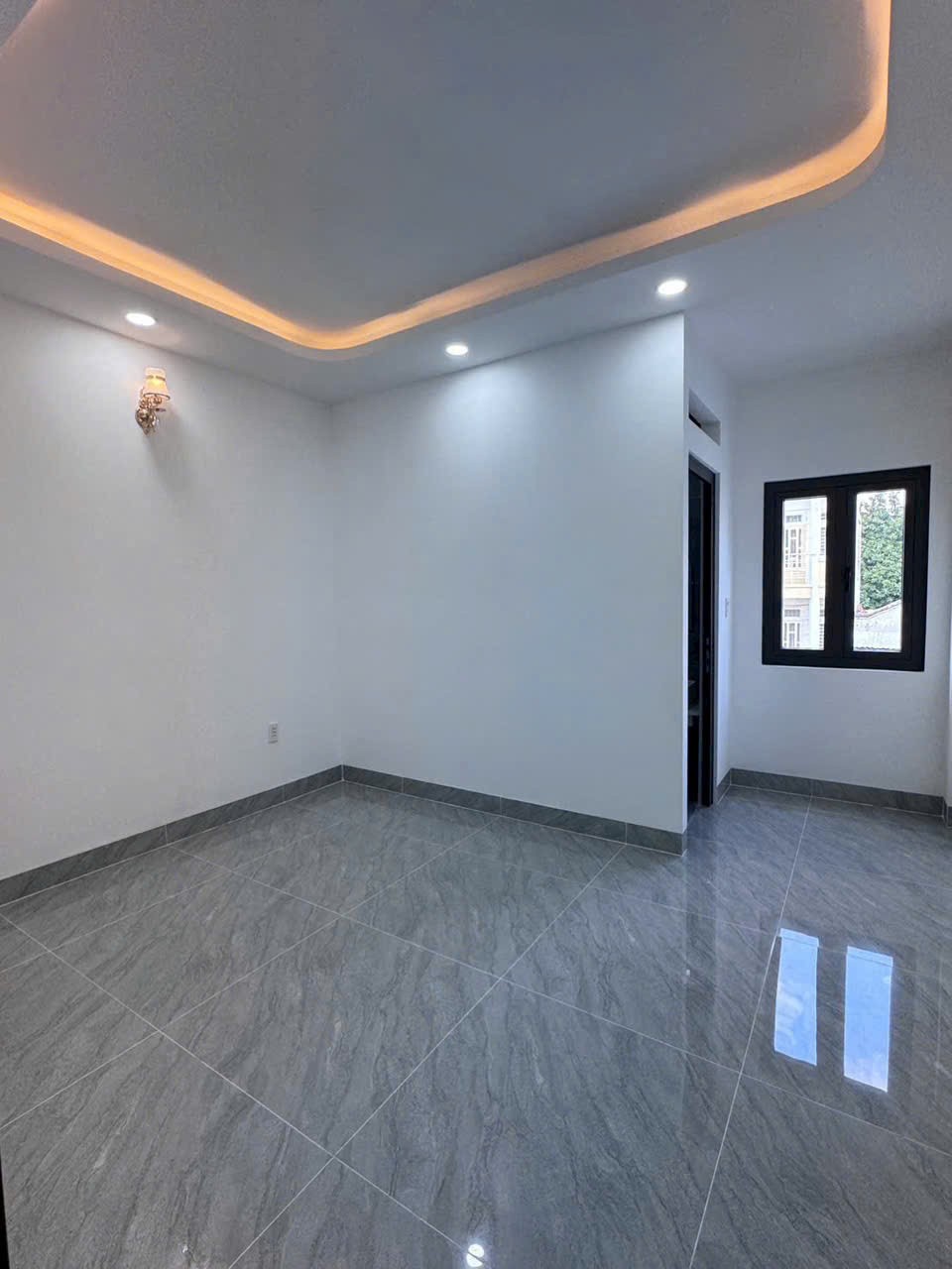 Bán nhà hẻm đường số 3, Bình Hưng Hòa dt 52m2 , 3 lầu 4pn,5wc giá 6,35 tỷ 12
