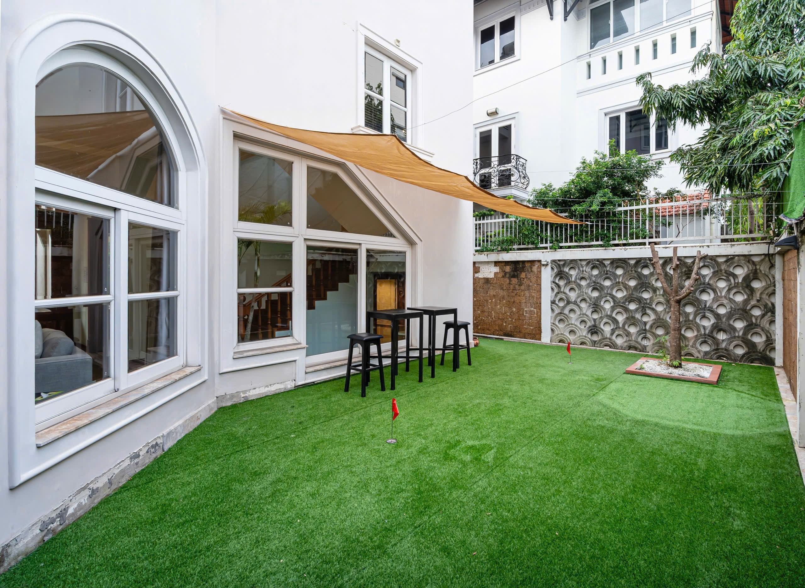 Cho thuê Biệt thự Phường Cát Lái, Quận 2, Diện tích 200m², Giá Thương lượng 12