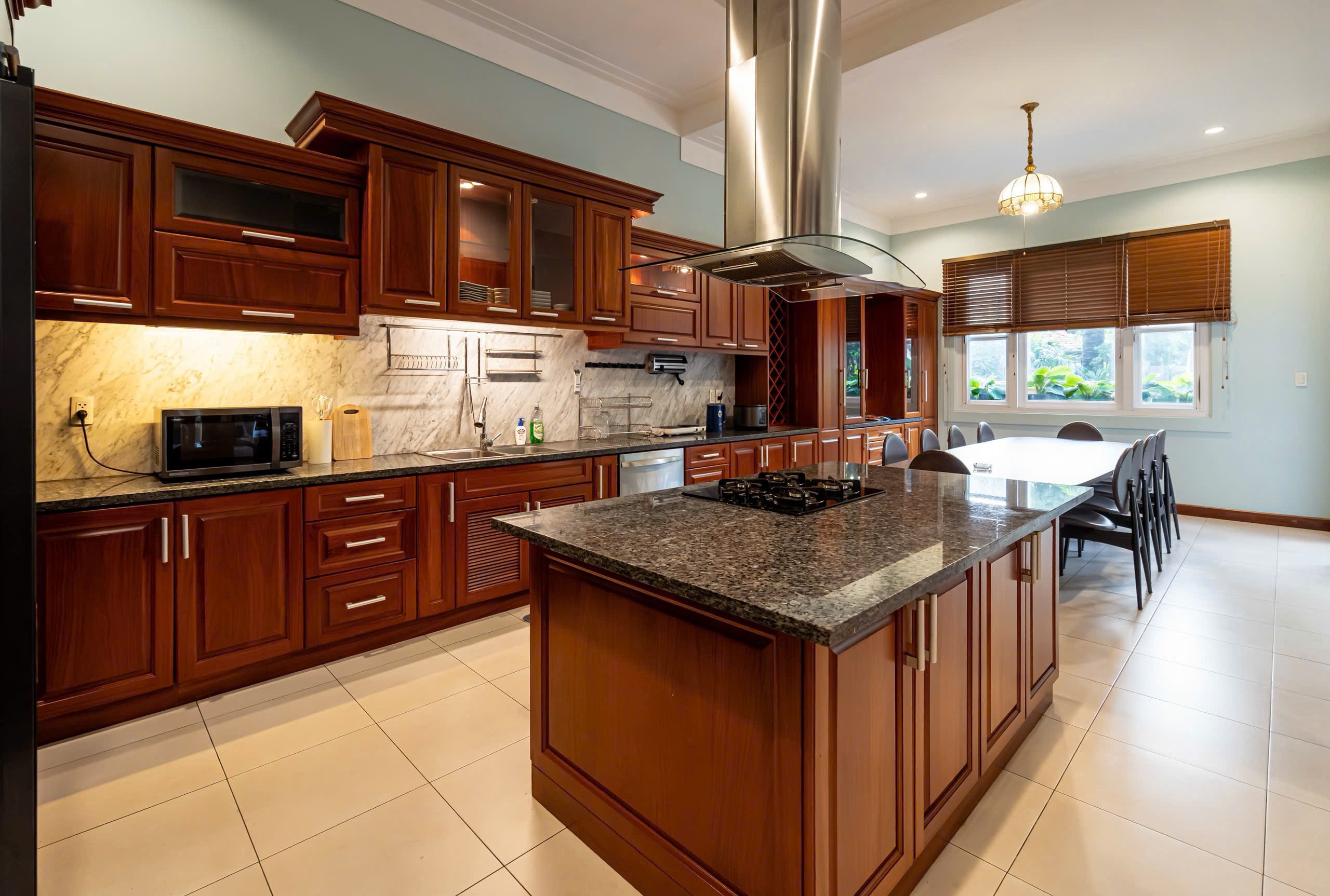 Cho thuê Biệt thự Phường Cát Lái, Quận 2, Diện tích 200m², Giá Thương lượng 8