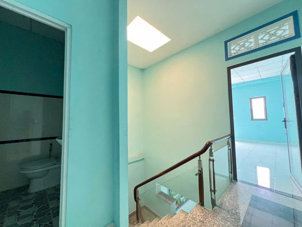 Bán nhà hẻm Đức Hòa Đông dt 85m2 full thổ , 1 lầu ,2pn,2wc giá 1,2 tỷ 3
