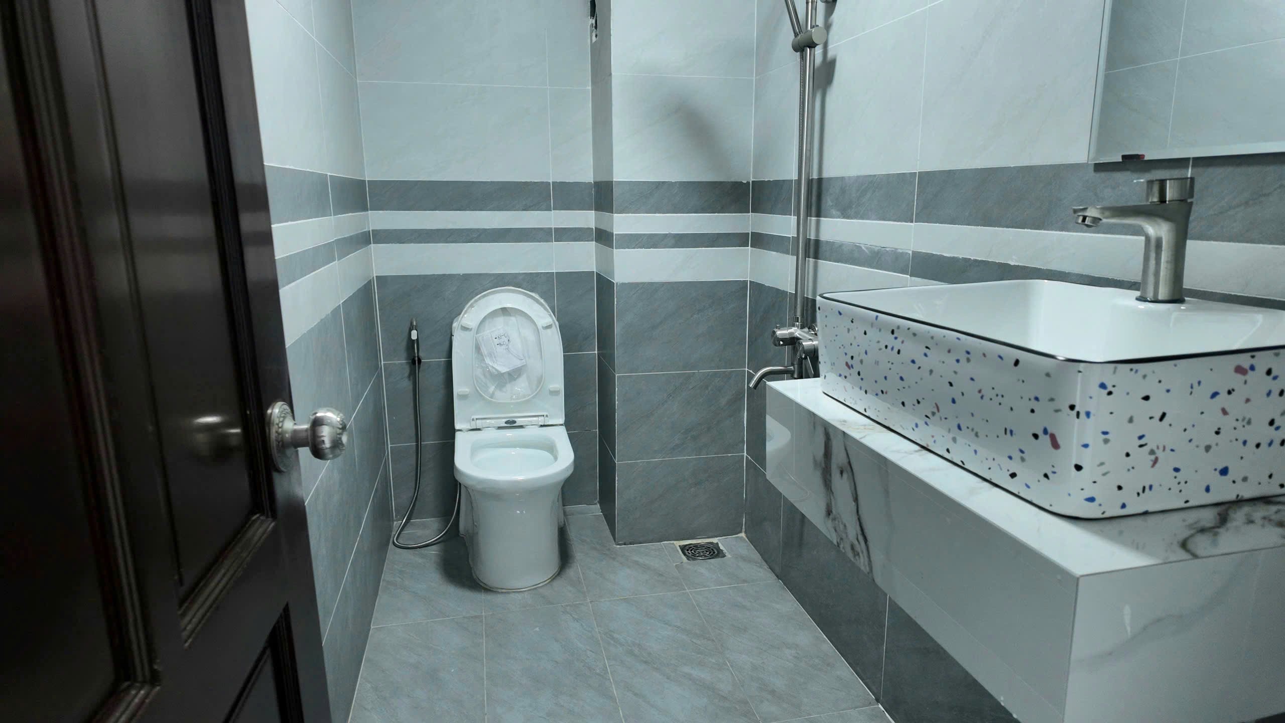 Cần bán Nhà mặt tiền Phường Tăng Nhơn Phú A, Quận 9, Diện tích 100m², Giá 7.95 Tỷ 5