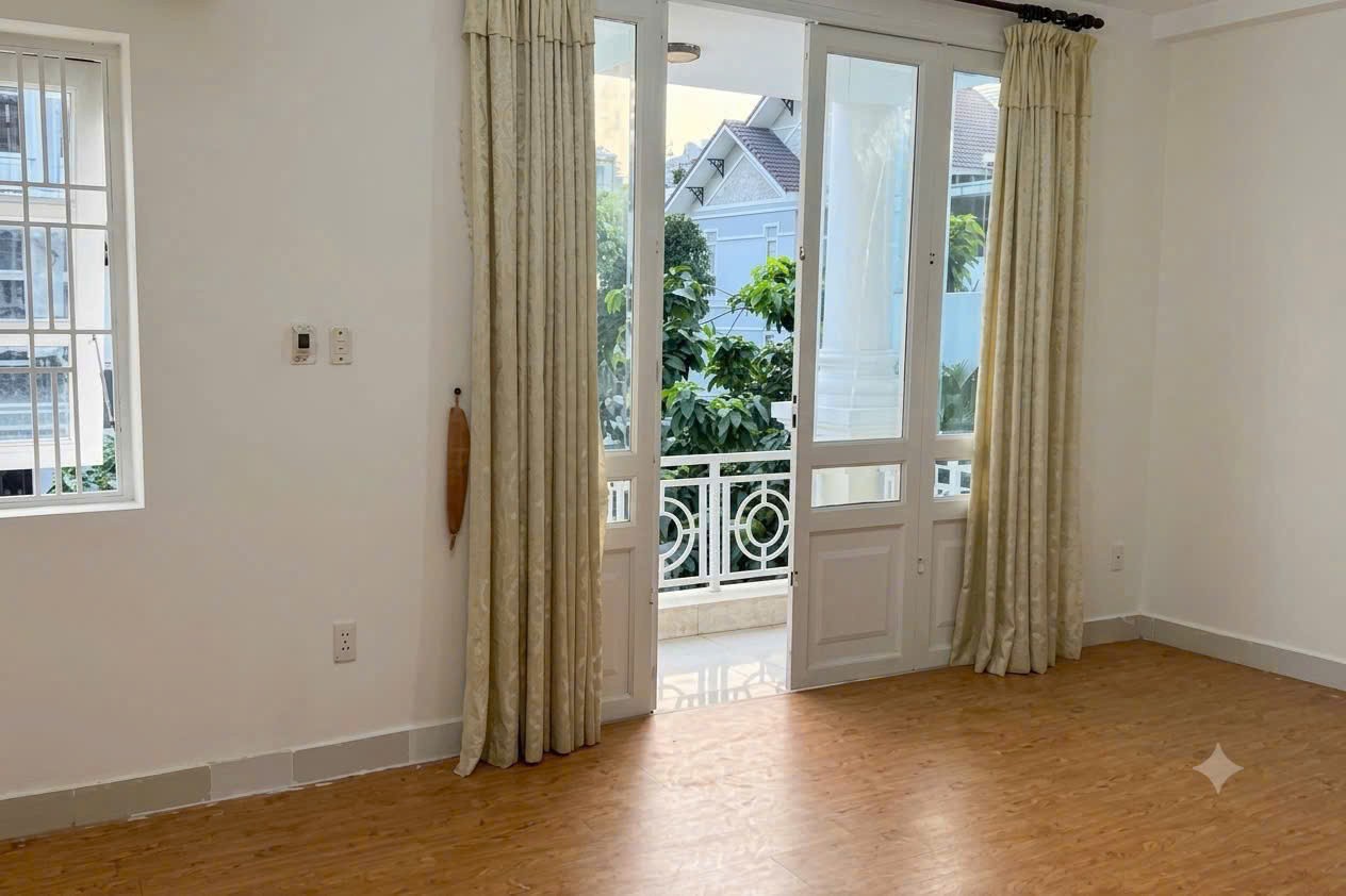 Cho thuê Biệt thự Phường An Khánh, Quận 2, Diện tích 380m², Giá Thương lượng 5