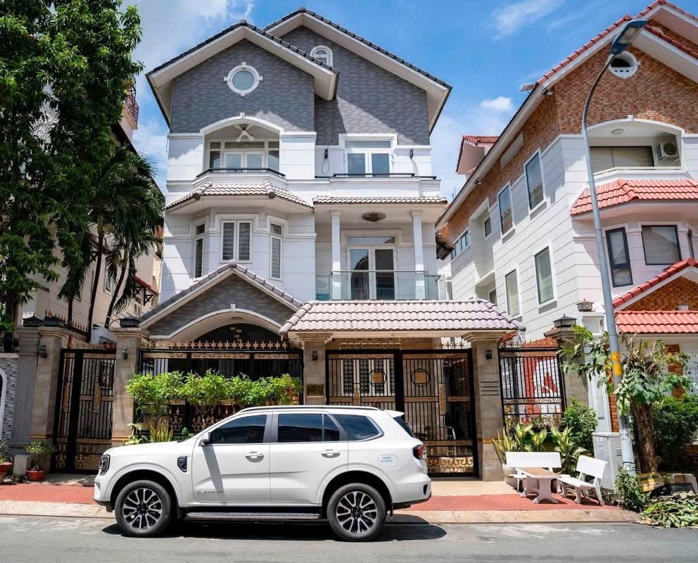 Cần bán Biệt thự Quận 7, Hồ Chí Minh, Diện tích 228m², Giá 62 Tỷ 3