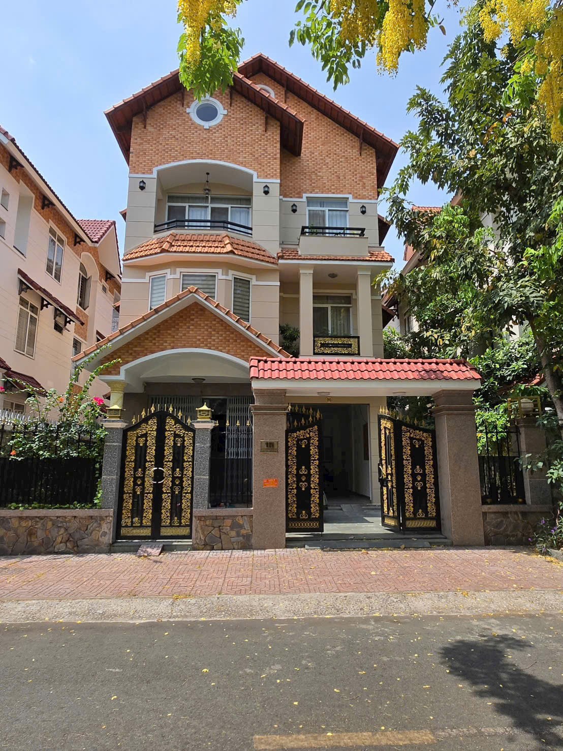 Cần bán Biệt thự Quận 7, Hồ Chí Minh, Diện tích 228m², Giá 62 Tỷ