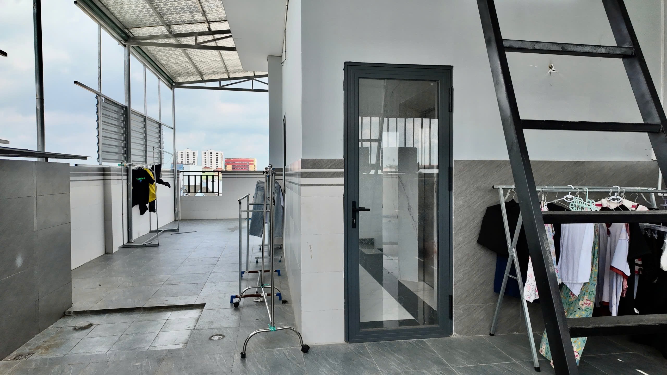 Cần bán Nhà mặt tiền Phường Phước Long B, Quận 9, Diện tích 131m², Giá 21 Tỷ 5