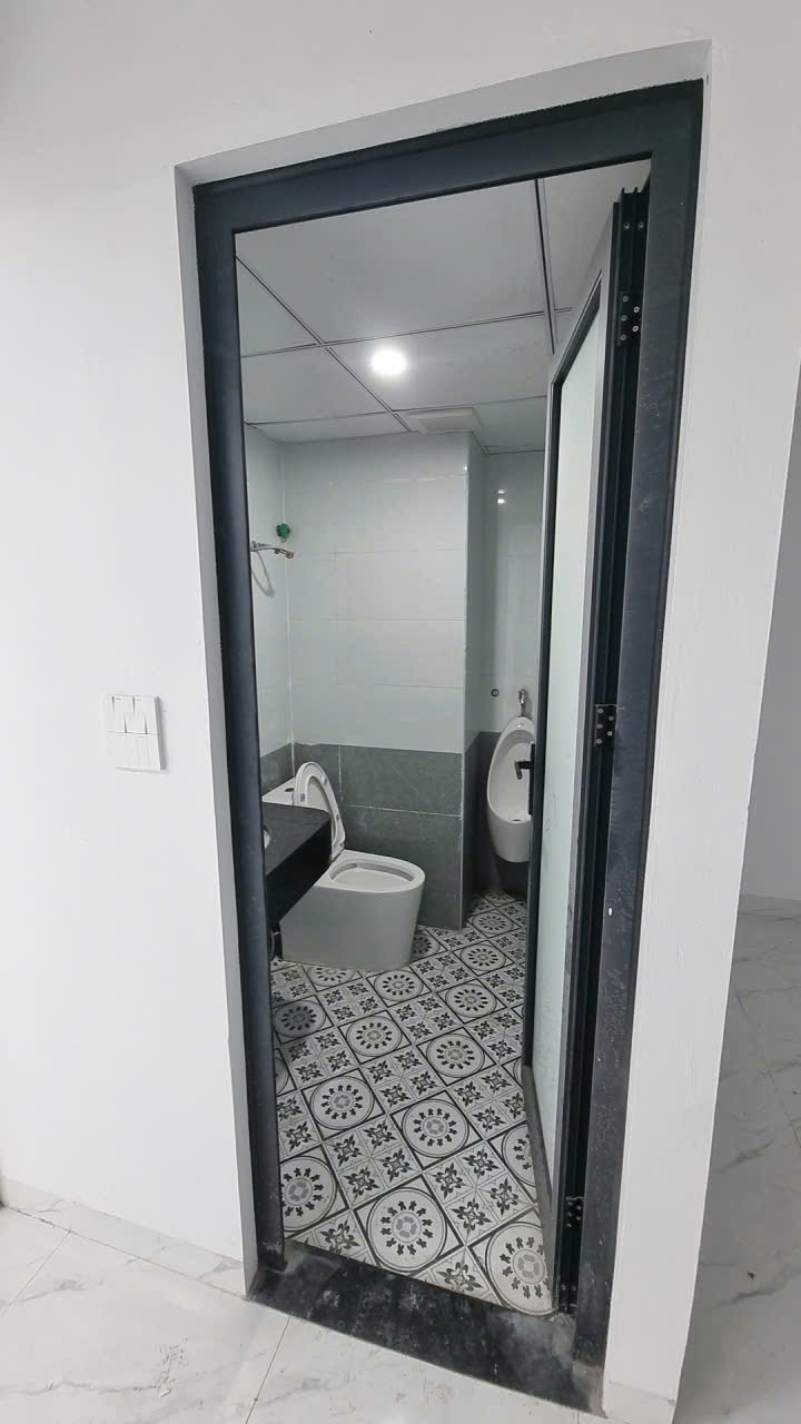 Cần cho thuê sàn vp 100m mặt phố Trung Phụng, sàn vuông vắn, giá hợp lý, sẵn bàn giao 5