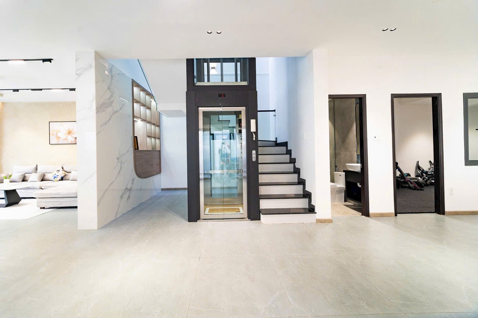 Cần bán Nhà mặt tiền Quận 7, Hồ Chí Minh, Diện tích 200m², Giá 35 Tỷ 6