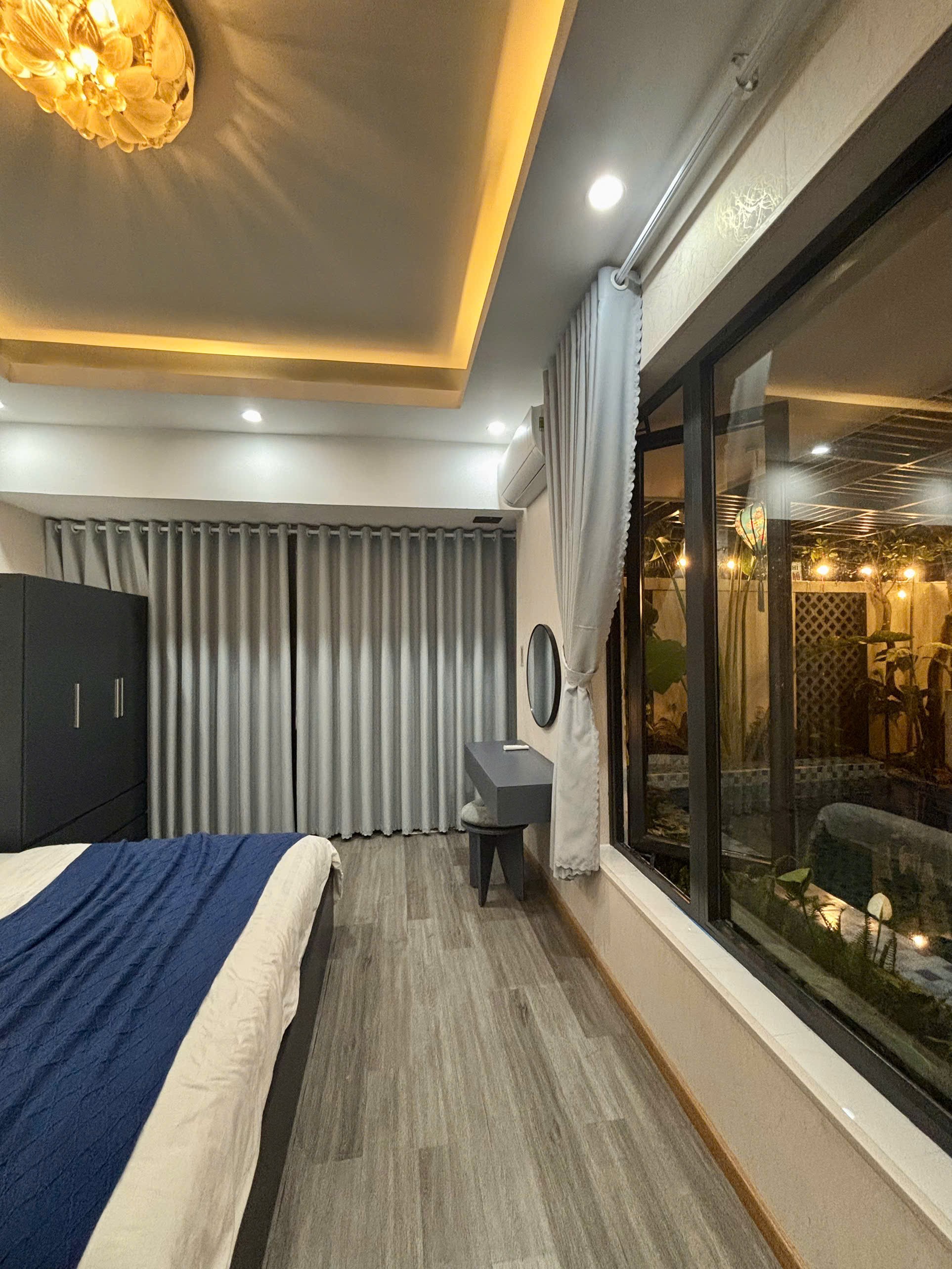 Cho thuê nhà mặt tiền đường Phạm Cự Lượng, Sơn Trà, Đà Nẵng, diện tích 240 m² căn góc 2 mặt tiền 3
