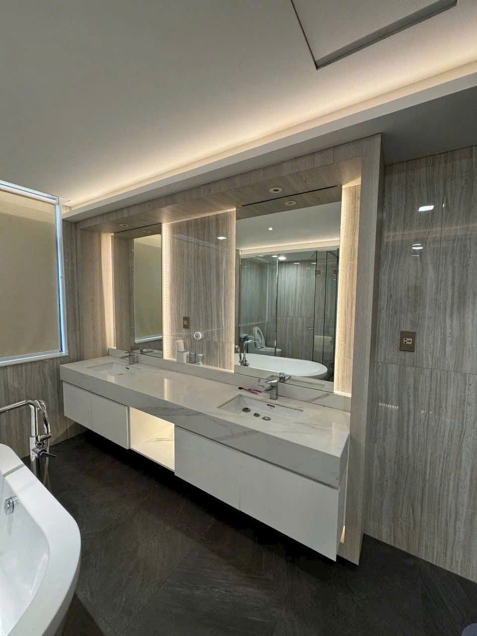 Cho thuê Biệt thự Phường Tân Hưng, Quận 7, Diện tích 111m², Giá 85 Triệu/tháng