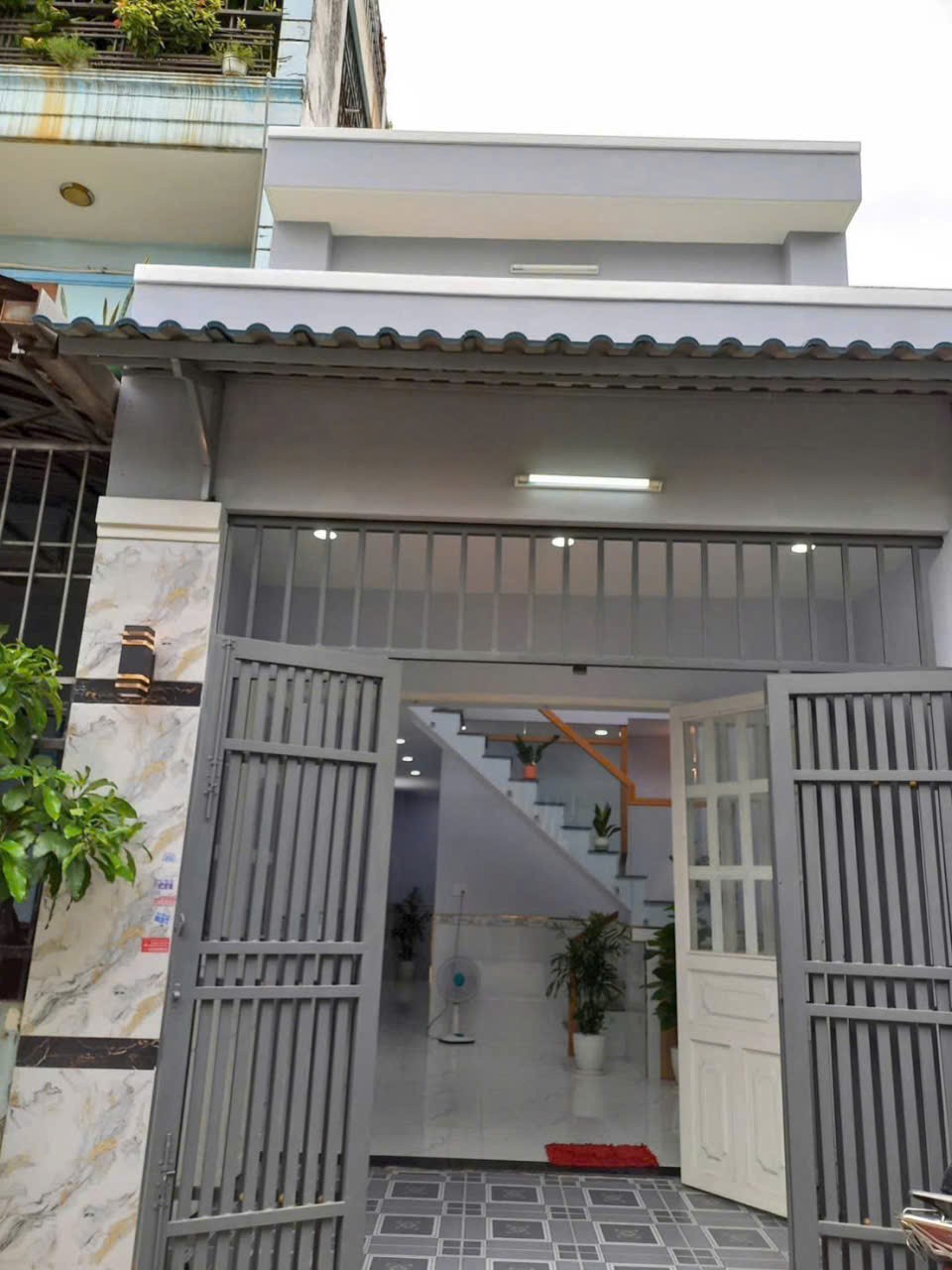 Bán nhà hẻm Liên Khu 4-5, gần chợ Bình Thành, Bình Hưng Hòa B dt 56m2 ,1 lửng , 3pn,2wc giá 4,5 tỷ