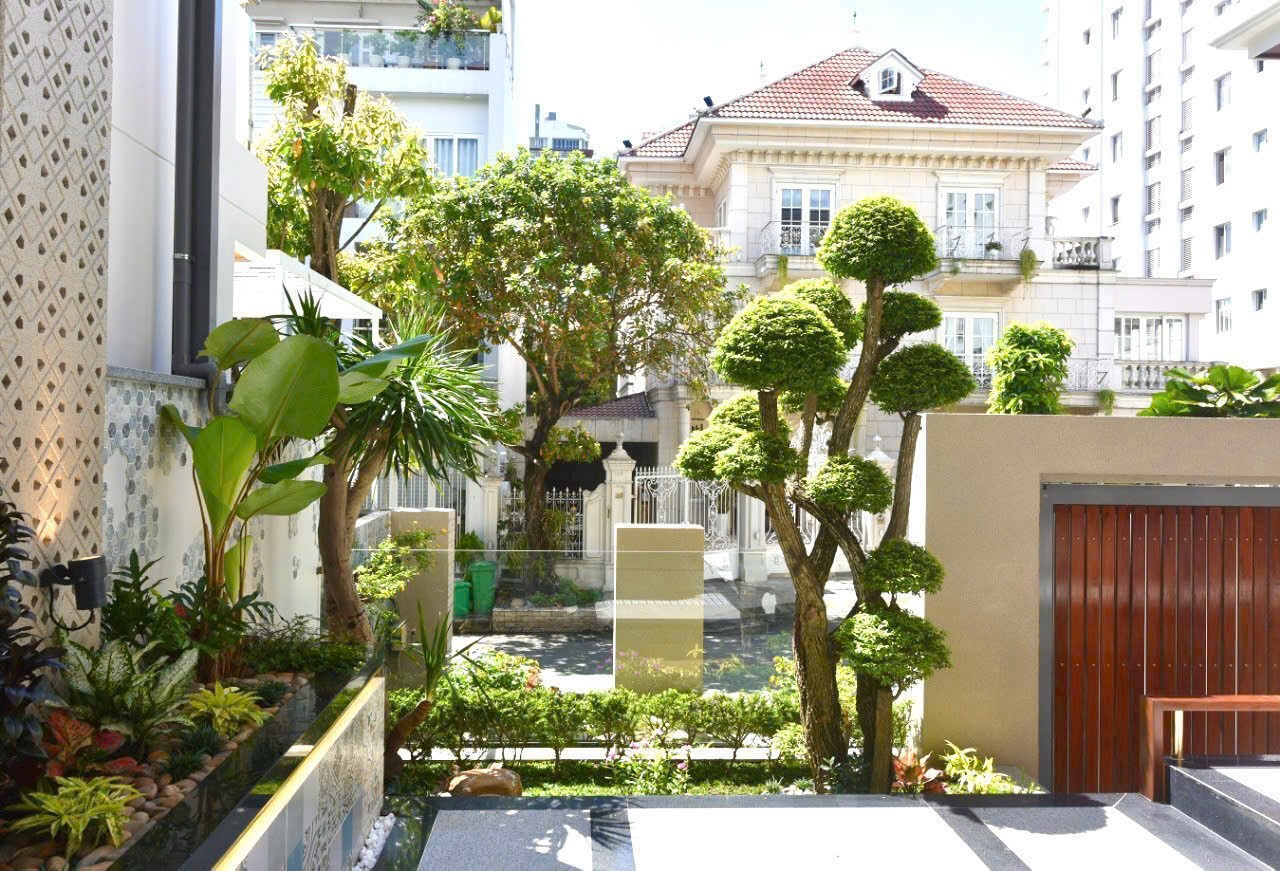 Cho thuê Biệt thự Phường Phú Mỹ, Quận 7, Diện tích 352m², Giá Thương lượng 3