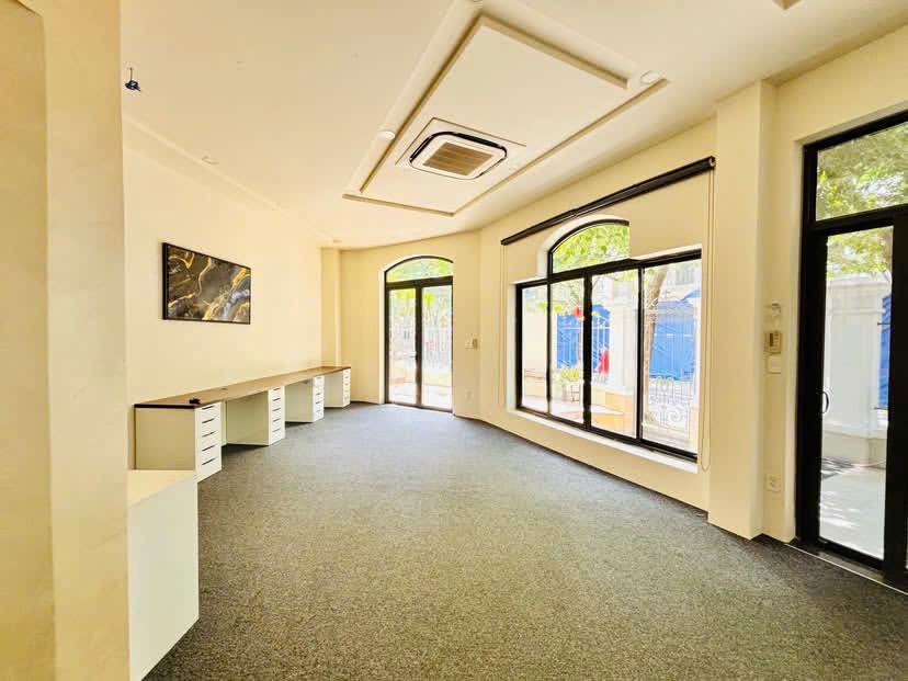 Cho thuê Biệt thự Quận 2, Hồ Chí Minh, Diện tích 175m², Giá 45 Triệu/tháng 2