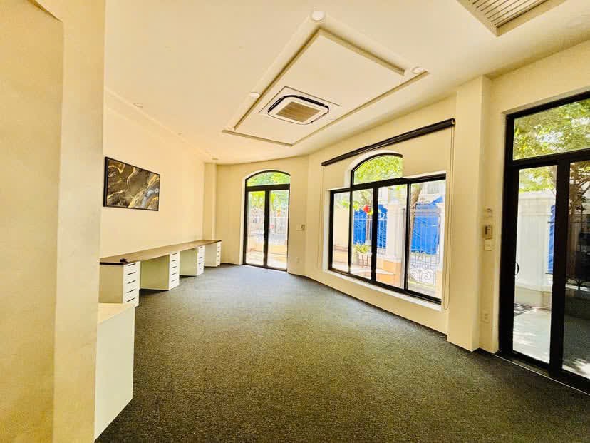 Cho thuê Biệt thự Quận 2, Hồ Chí Minh, Diện tích 175m², Giá 45 Triệu/tháng