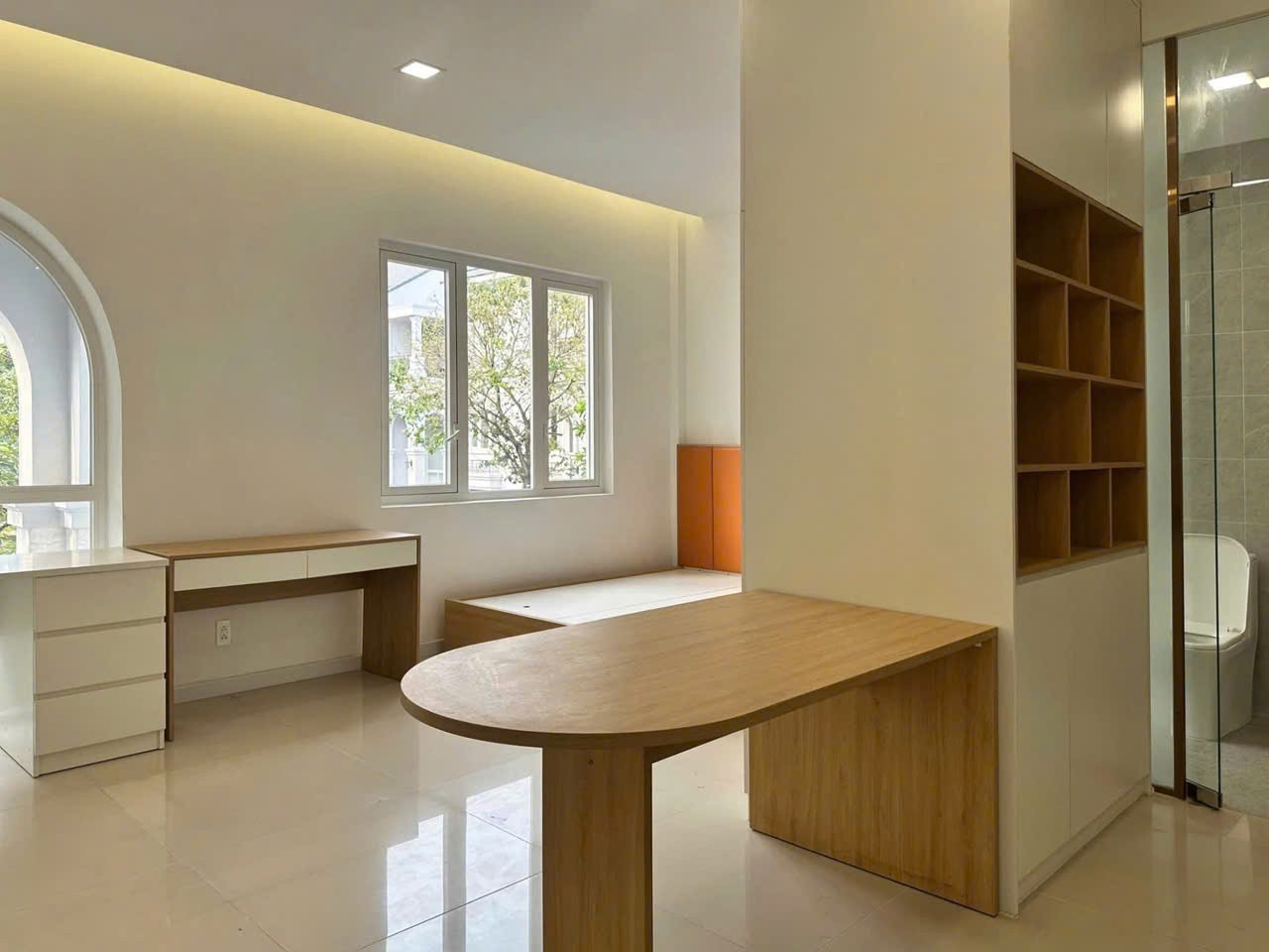 Cho thuê Biệt thự Phường Cát Lái, Quận 2, Diện tích 200m², Giá 25 Triệu/tháng