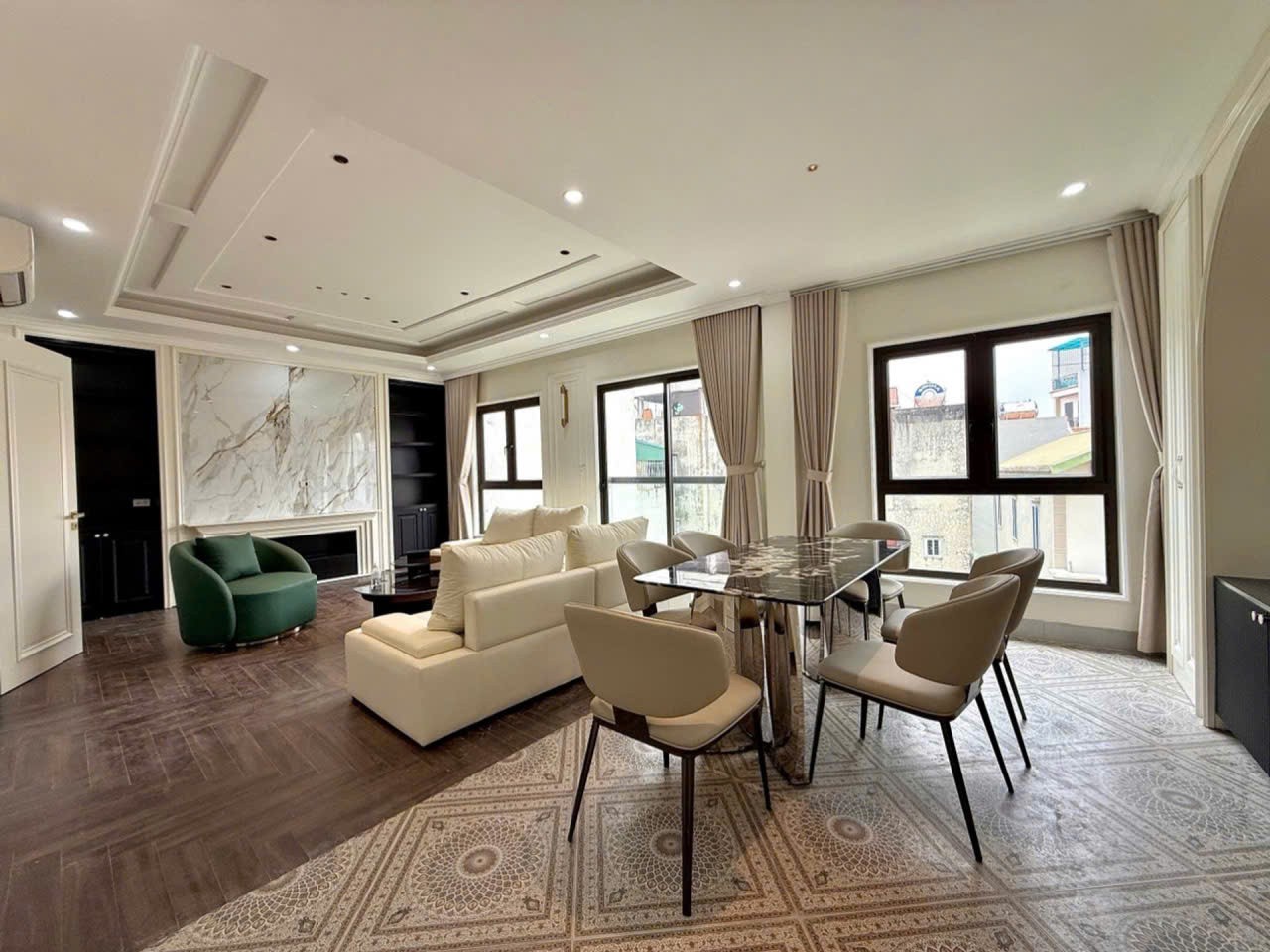 BÁN NHÀ TRUNG TÂM CỔ LINH – 60M² X 6 TẦNG – GARA Ô TÔ – THANG MÁY , GẦN HỒ ĐIỀU HOÀ , CÔNG VIÊN 3