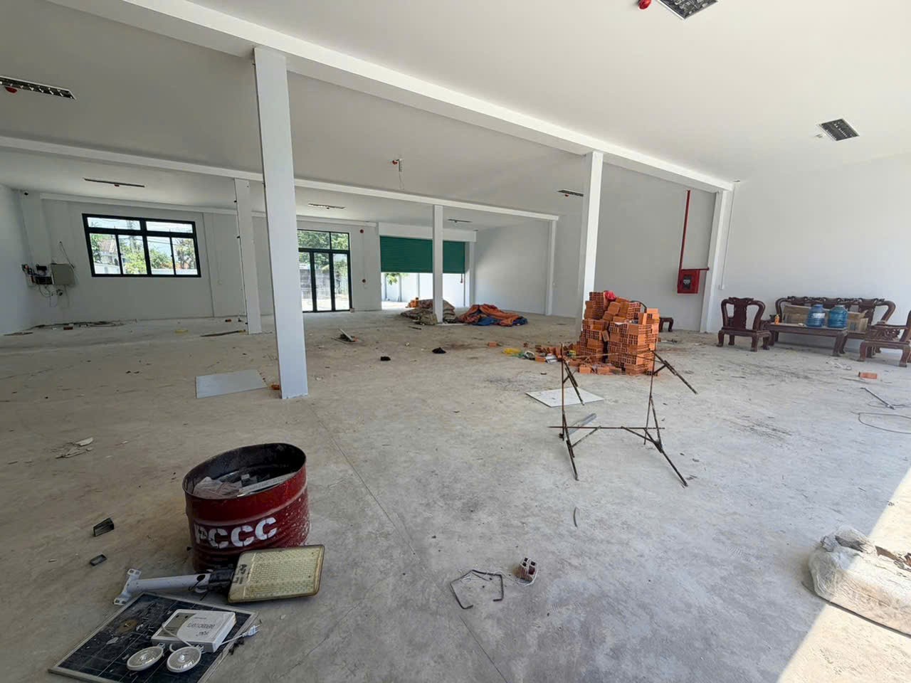 Bán nhà xưởng mt Sông Lu, Bình Mỹ tdt 1238m2 (dt xưởng 600m2) đã hoàn công giá 21 tỷ 9
