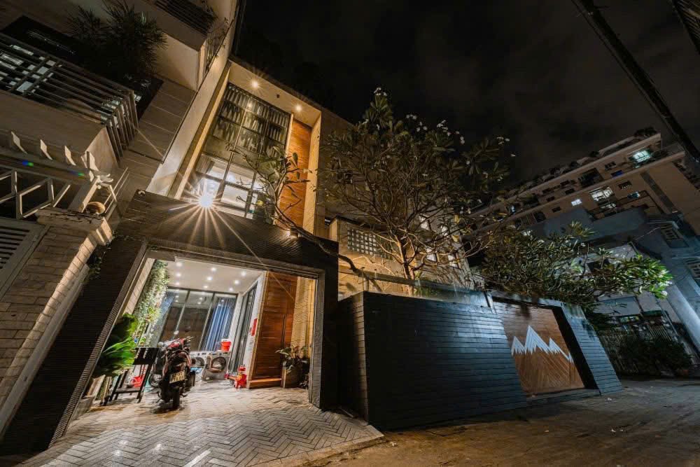 Cho thuê Biệt thự Phường Bình Trưng Tây, Quận 2, Diện tích 192m², Giá Thương lượng 8