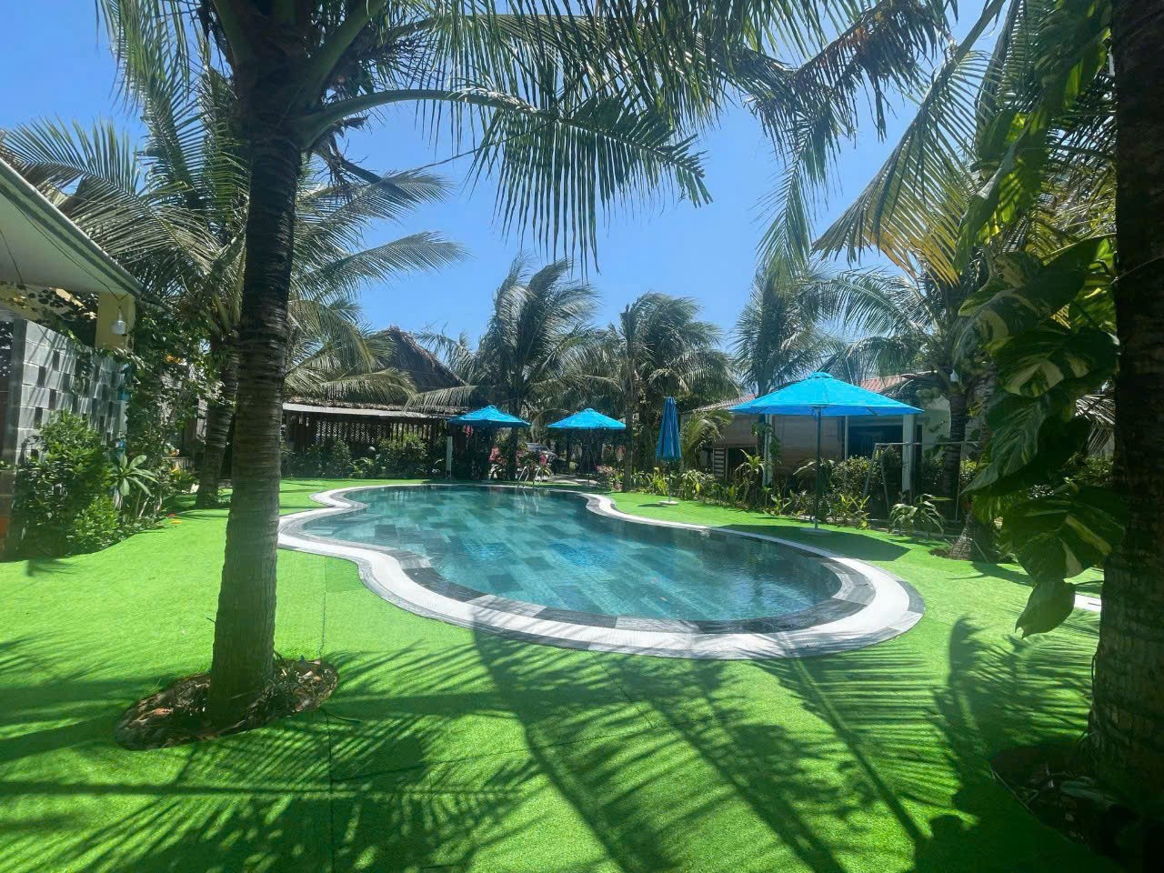 Cần bán Homestay - Khách Sạn Bà Rịa, Bà Rịa Vũng Tàu, Diện tích 1850m², Giá 23 Tỷ 9