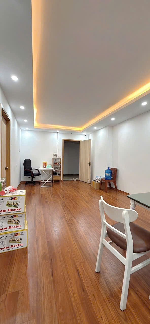 Tìm nhà dưới 3,x tỷ? đừng bỏ lỡ căn hộ 2pn đẹp tại Thanh Hà-Hà Đông