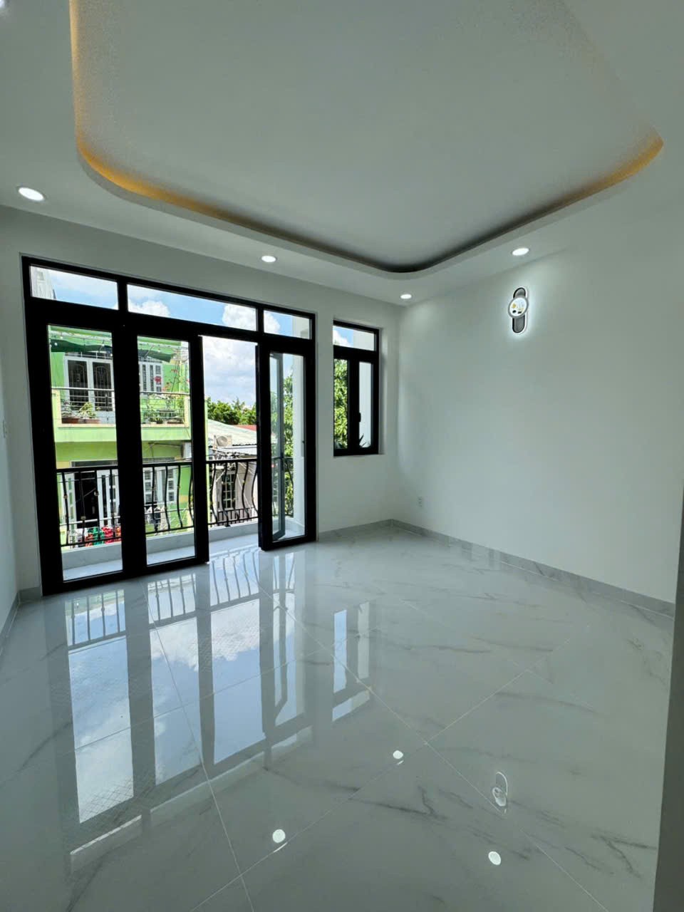 Bán siêu phẩm mới xây hẻm Nguyễn Thị Tú, BHH B dt 64m2, 4 lầu, 5pn, 5wc giá 7,7 tỷ 8