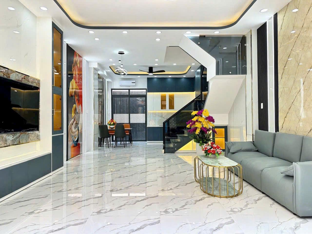 Nhà hẻm xe hơi Dương Cát Lợi, 4 tầng, 5x12m, gia đình 3 thế hệ ở, giá chỉ hơn 8 tỷ 4