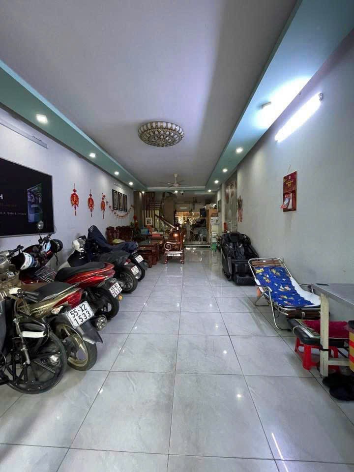 Cho thuê Nhà mặt tiền Quận 9, Hồ Chí Minh, Diện tích 125m², Giá 30 Triệu/tháng 8