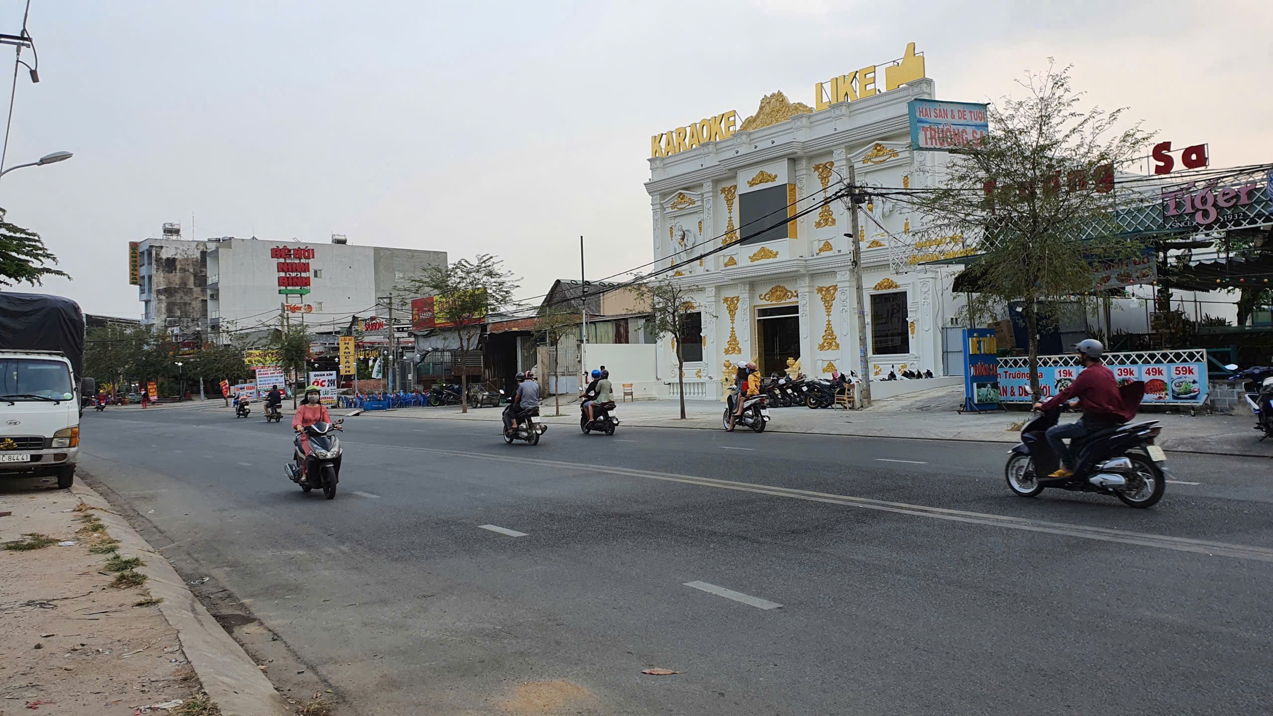 Cho thuê Nhà mặt tiền Quận 9, Hồ Chí Minh, Diện tích 125m², Giá 30 Triệu/tháng 7