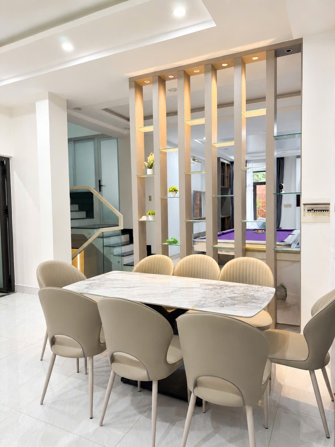 Cho thuê Nhà mặt tiền Phường An Phú, Quận 2, Diện tích 200m², Giá Thương lượng 5