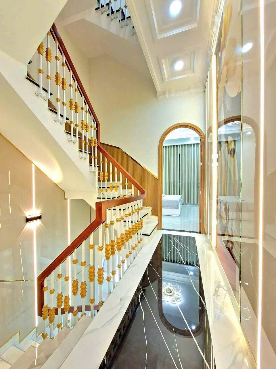 NHÀ TÂN CỔ ĐIỂN, HẺM XE HƠI HUỲNH TẤN PHÁT, 4.2X16M, CHỈ HƠN 8 TỶ 3