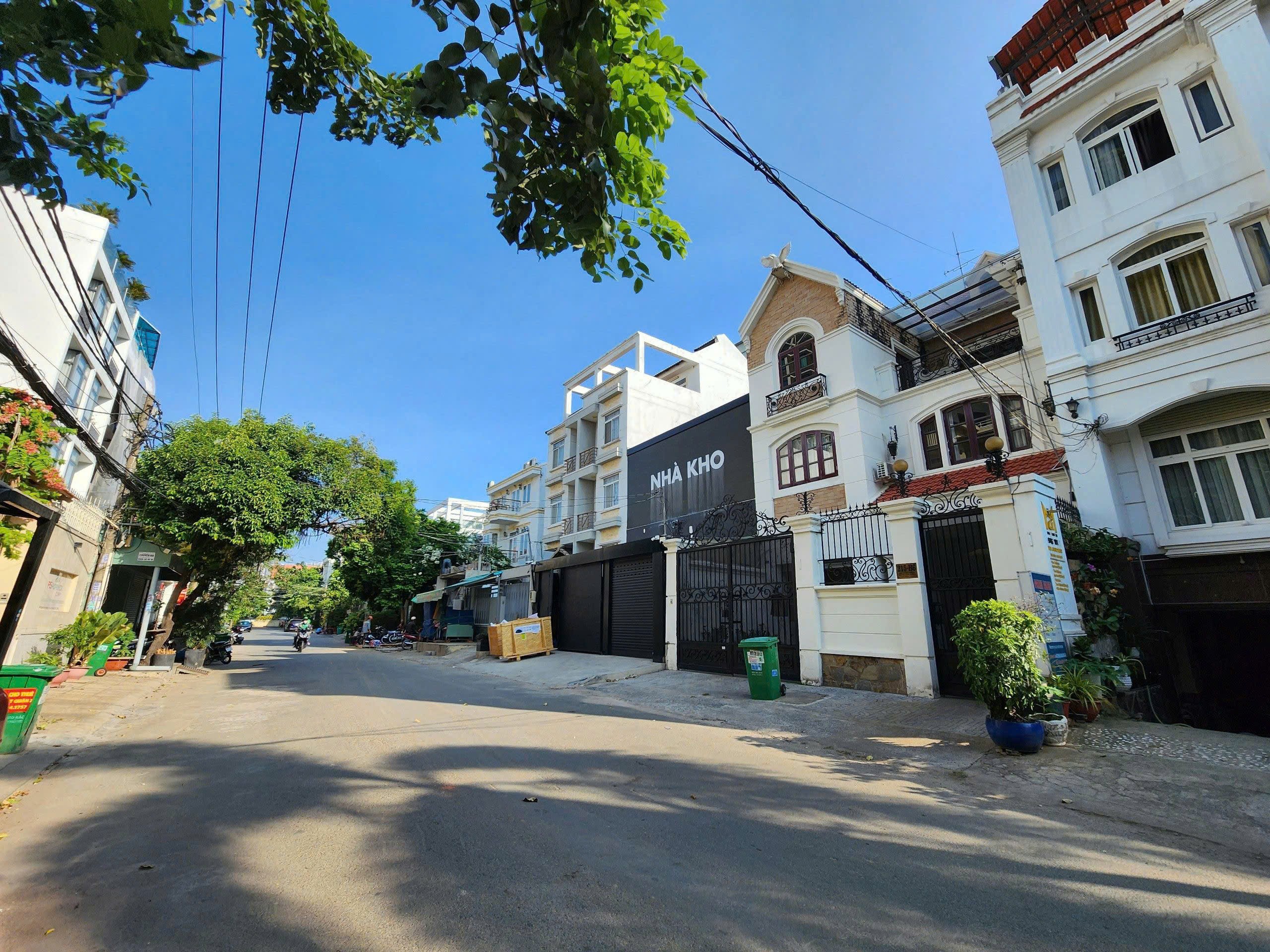 Cần bán Nhà mặt tiền Phường Thảo Điền, Quận 2, Diện tích 194m², Giá 78 Tỷ