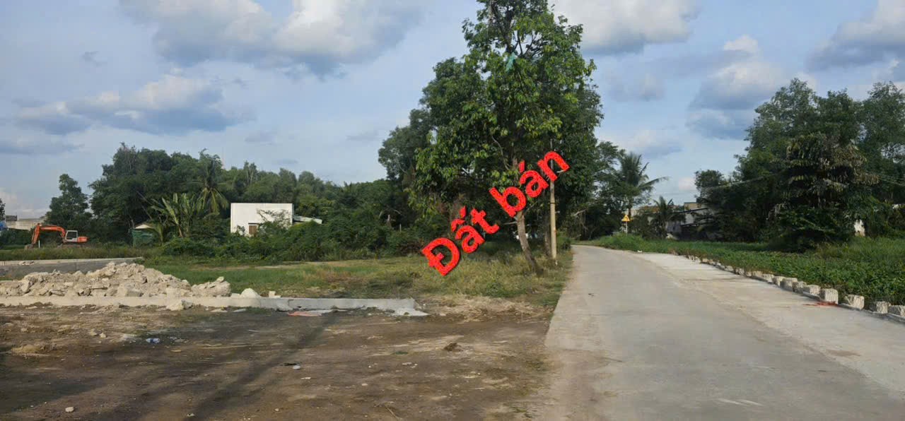 Bán 4 lô thổ cư liền kề mặt tiền Kênh Học Trò , xã Thanh Phú dt 128m2 giá 2,6 tỷ / lô 6
