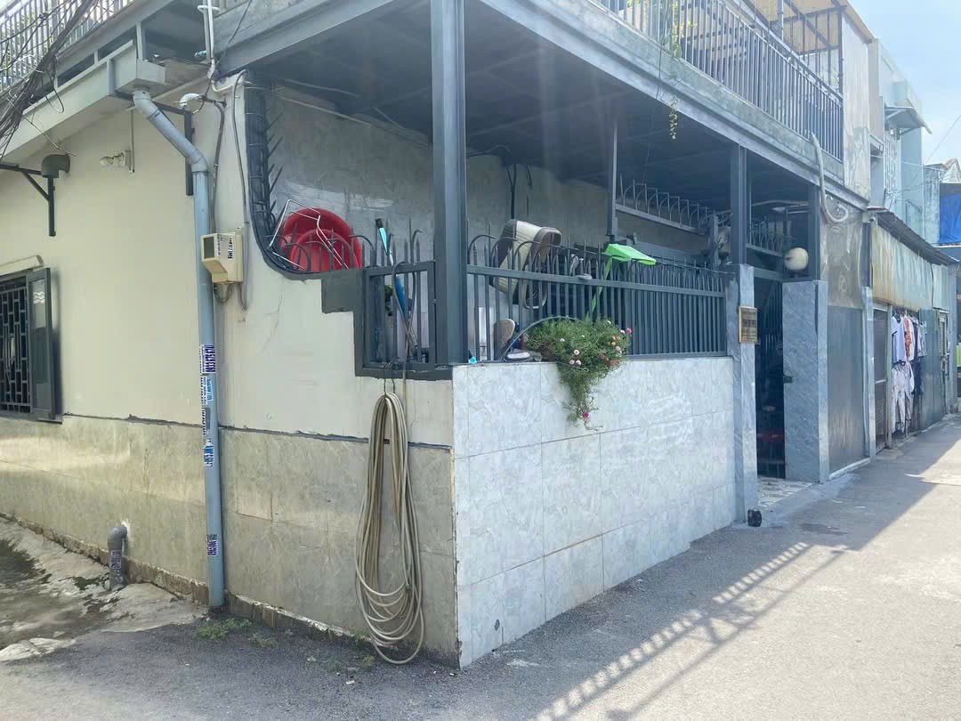 Cần bán Nhà mặt tiền Phường Hiệp Bình Phước, Thủ Đức, Diện tích 104m², Giá 7.5 Tỷ 8
