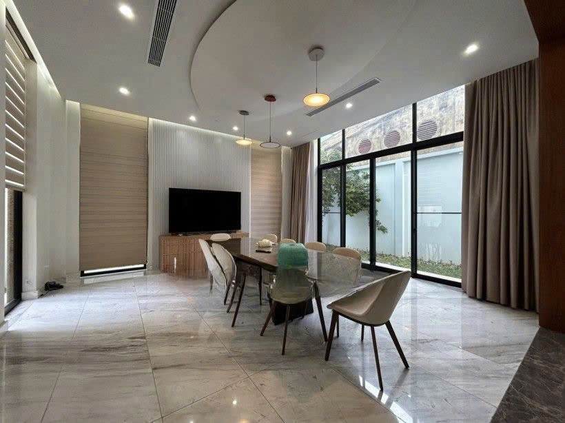 Cho thuê Nhà mặt tiền Phường Thảo Điền, Quận 2, Diện tích 438m², Giá Thương lượng 5