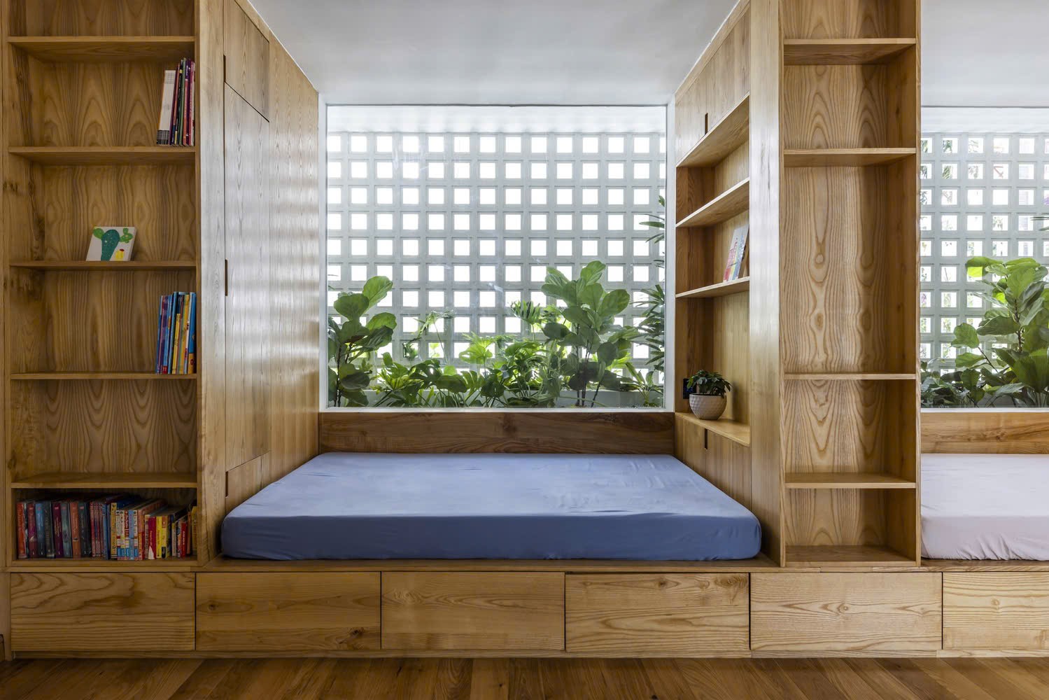 Cần bán Biệt thự Phường Thảo Điền, Quận 2, Diện tích 296m², Giá 103 Tỷ 5